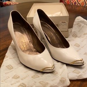 Bruno Magli Vintage Pumps